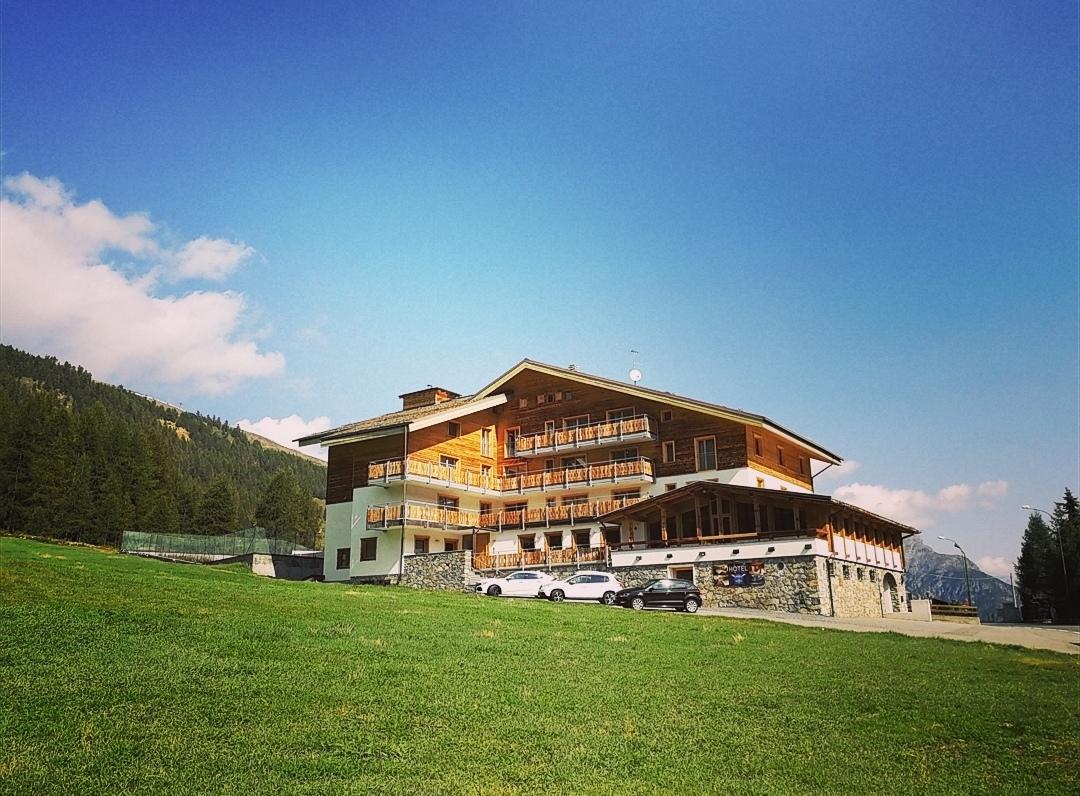 Sport Hotel Livigno Bagian luar foto